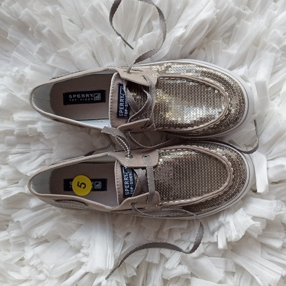 Sperry Topsider Boat Shoes 5 Brand New! ⛵🌞